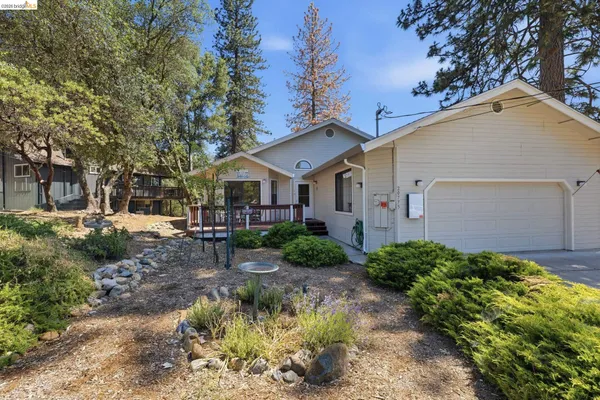$485,000 | 20775 Point View Drive, Groveland, CA 95321