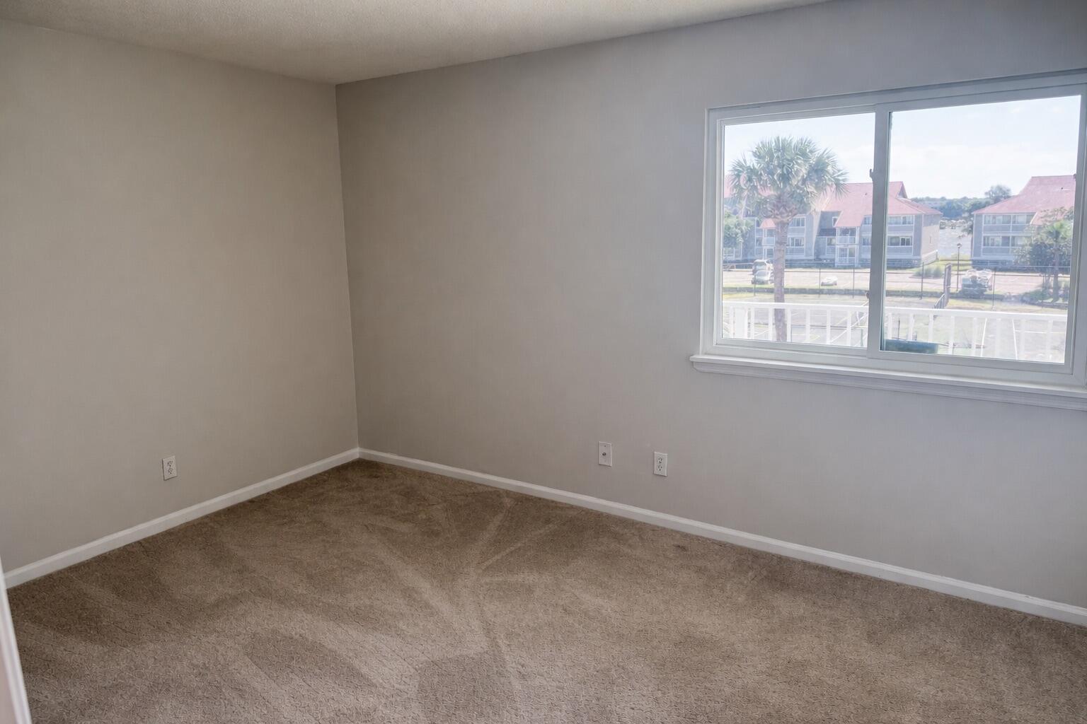 155 Marsh View, Unit 155 Charleston, SC 29412 - Photo 17 of 25 Guest Bedroom