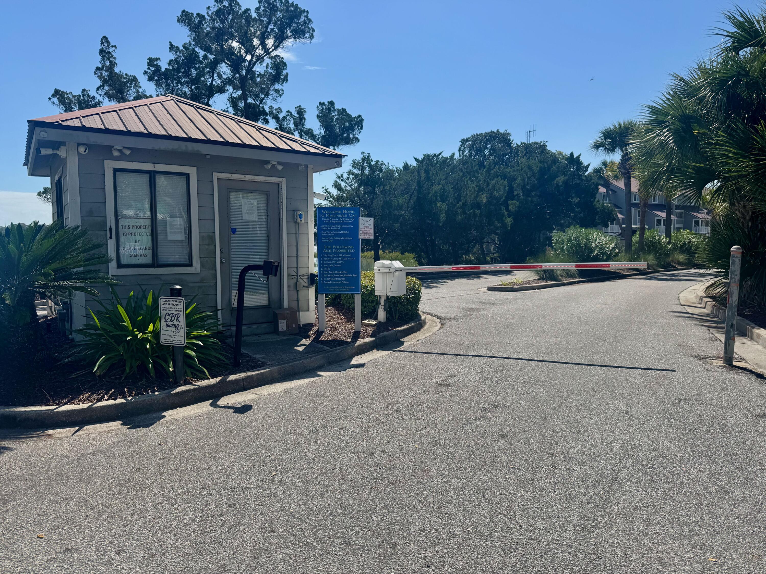 155 Marsh View, Unit 155 Charleston, SC 29412 - Photo 25 of 25 Gate