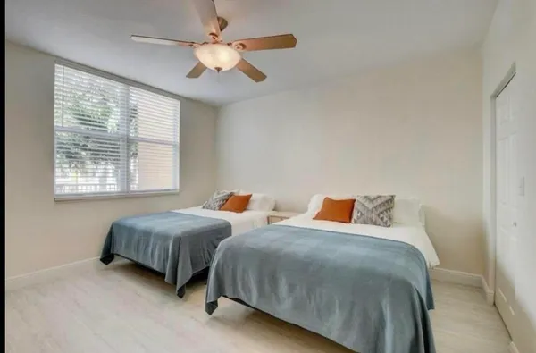 $3,000 | 802 West Windward Way, Unit 216, Lantana, FL 33462