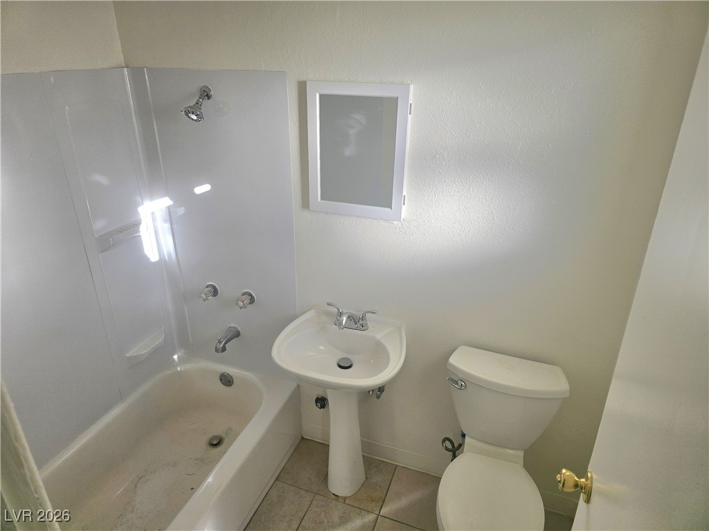 23 West Basic Road, Unit 4 Henderson, NV 89015 - Photo 12 of 14