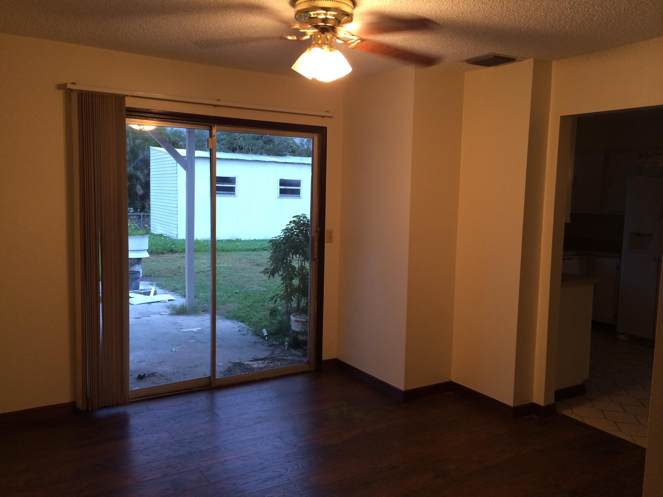 7598 Laguna Road Fort Pierce, FL 34951 - Photo 3 of 17 family room