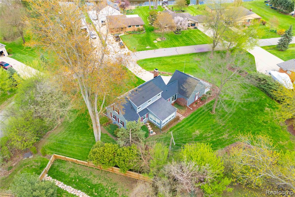 27758 Johnson Road Grosse Ile, MI 48138 - Photo 44 of 49