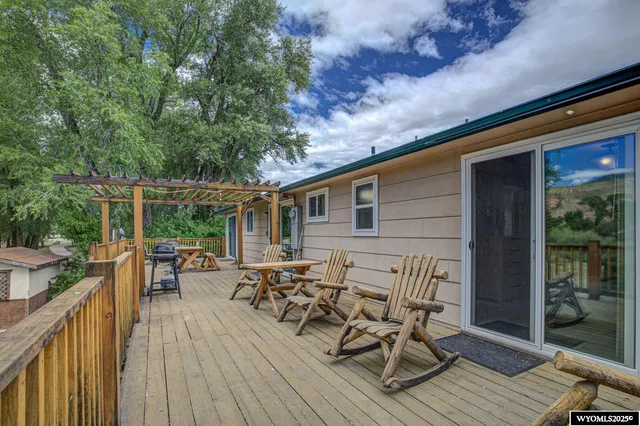 $635,000 | 701 West Ramshorn, Dubois, WY 82513