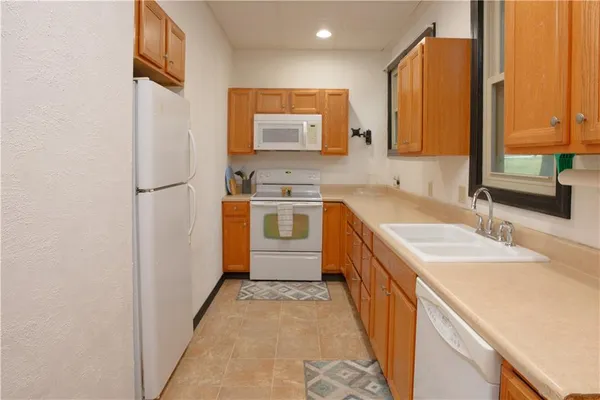 $130,000 | 222 Second Street North, Jeannette, PA 15644