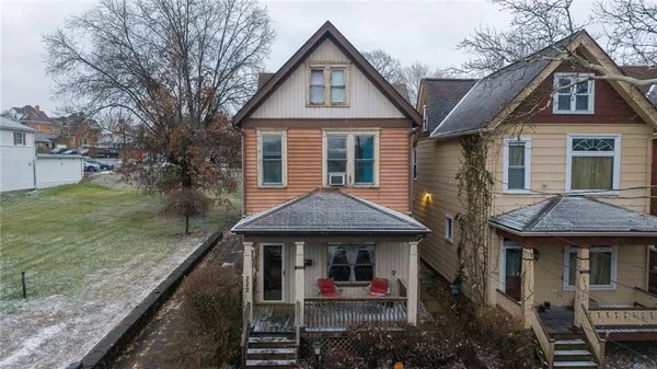 $130,000 | 222 Second Street North, Jeannette, PA 15644