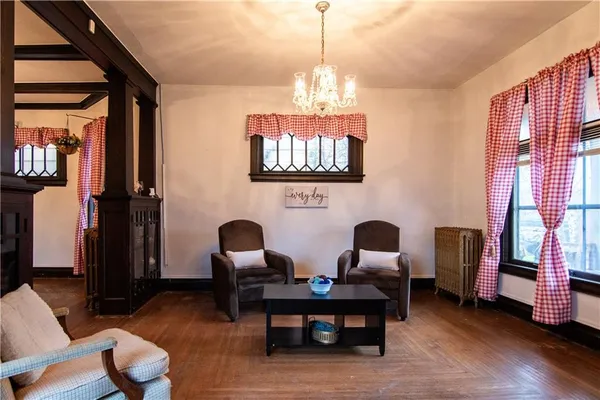 $130,000 | 222 Second Street North, Jeannette, PA 15644