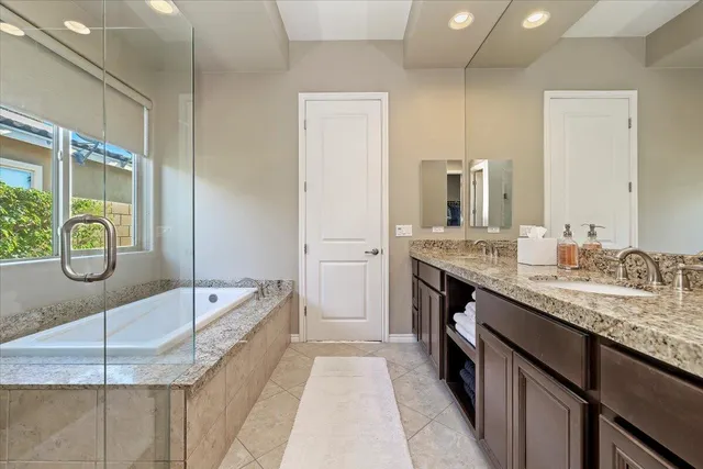 $975,000 | 74173 Anastacia Lane, Palm Desert, CA 92211