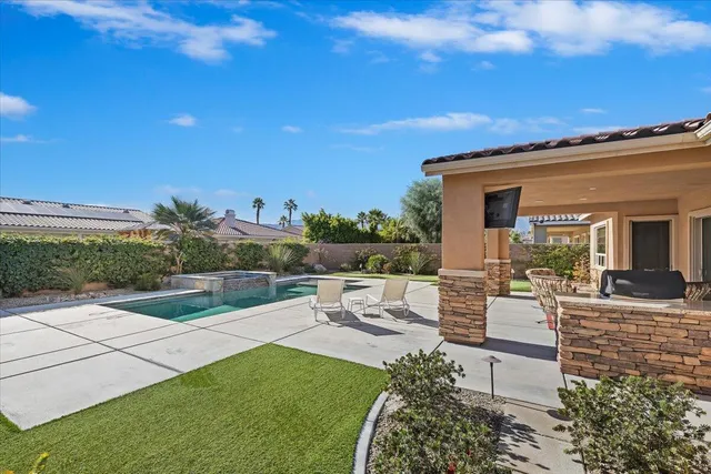 $975,000 | 74173 Anastacia Lane, Palm Desert, CA 92211