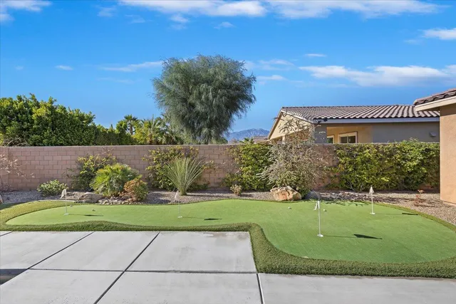$975,000 | 74173 Anastacia Lane, Palm Desert, CA 92211