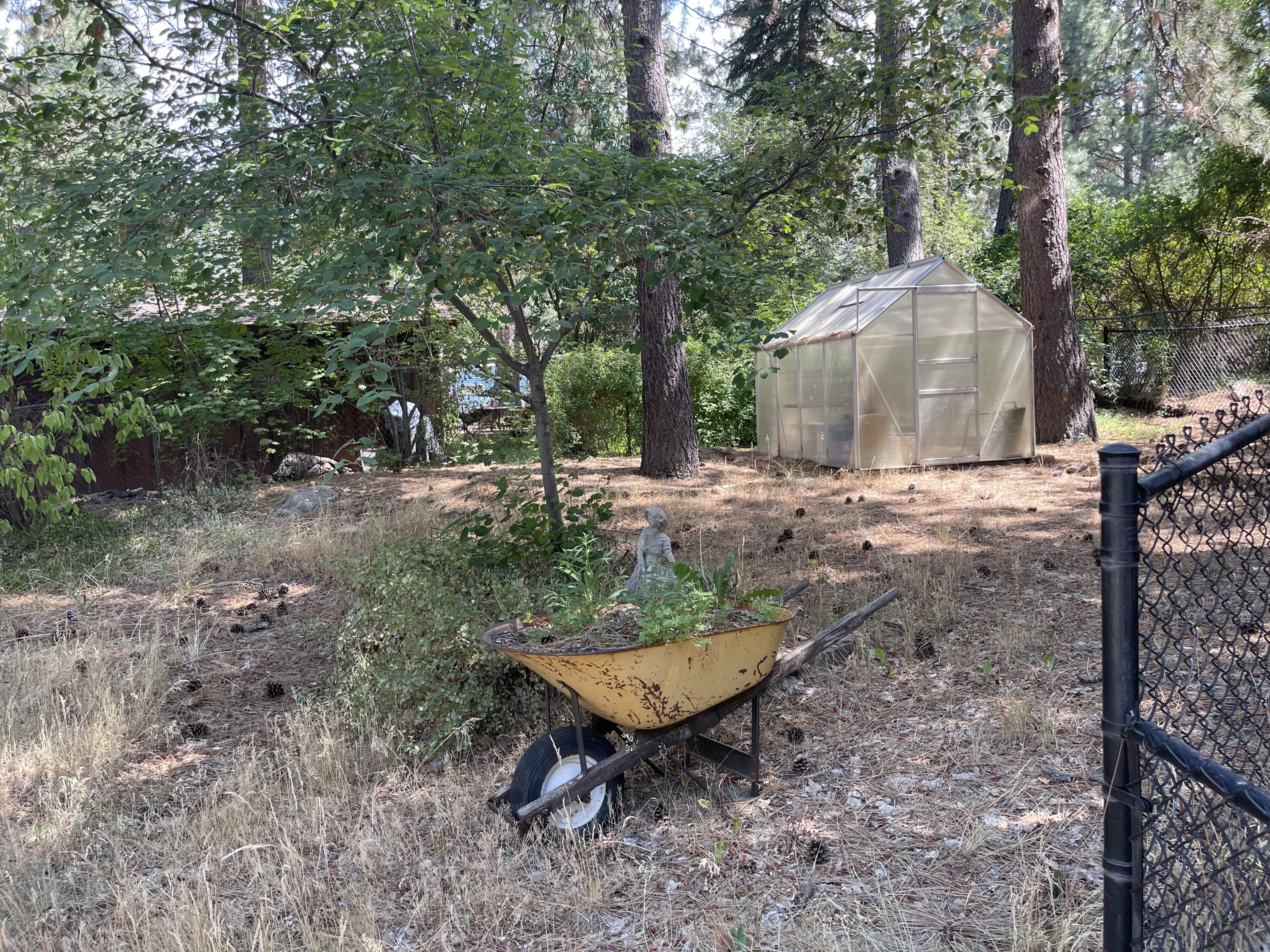 18844 Shoshone Road Bend, OR 97702 - Photo 3 of 27 IMG_4023