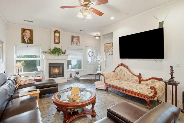 $919,888 | 14071 River Road, Walnut Grove, CA 95690