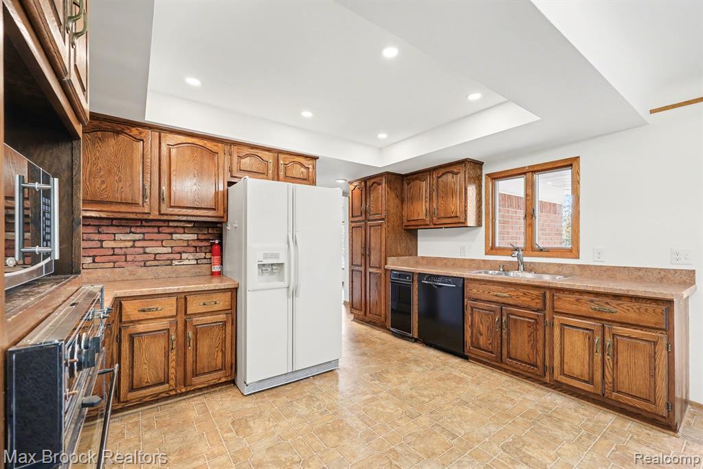 5030 Stellar Road Utica, MI 48316 - Photo 20 of 30