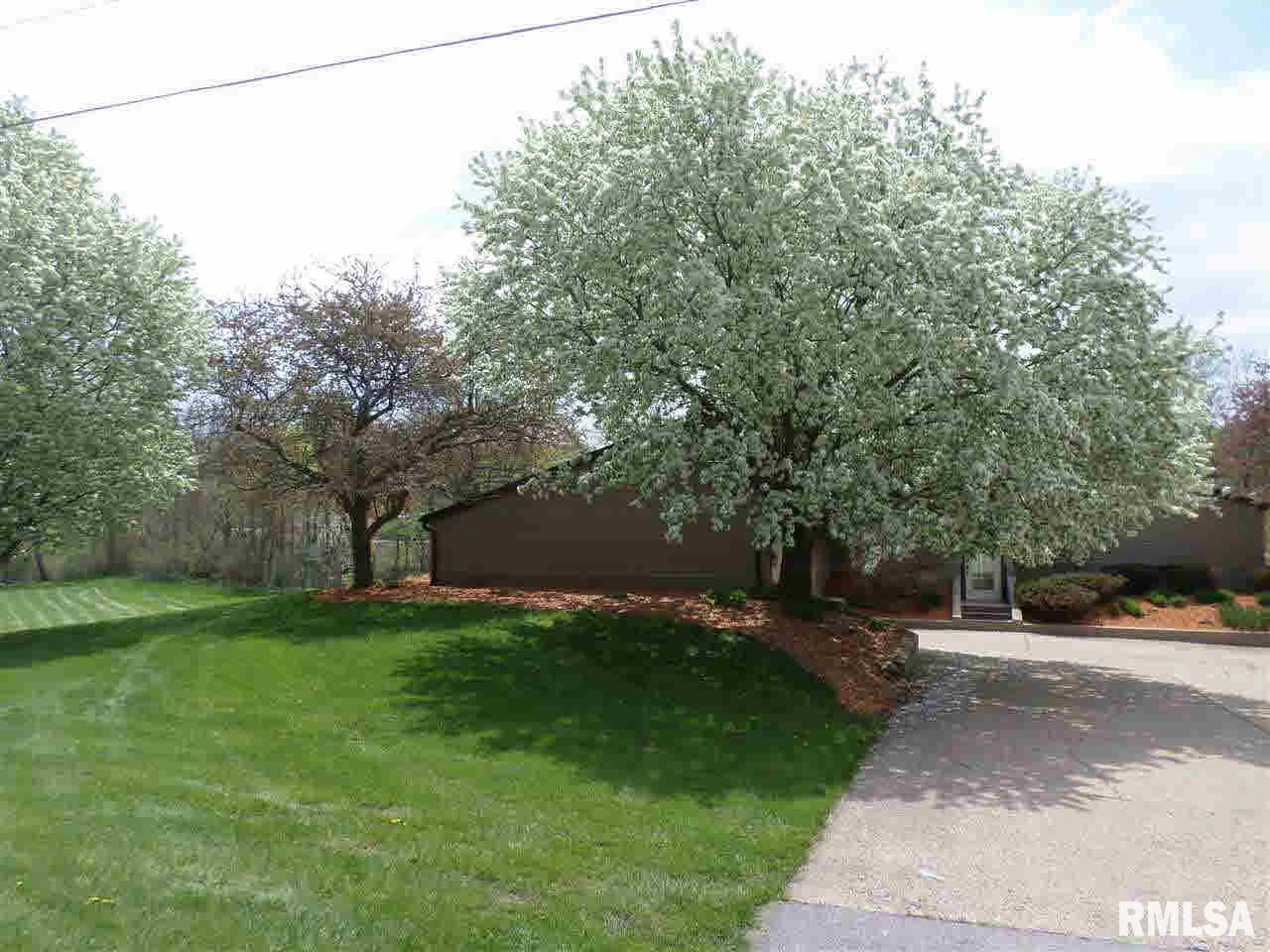 403 Barber Creek Road Port Byron, IL 61275 - Photo 13 of 24 Gallery Image 13