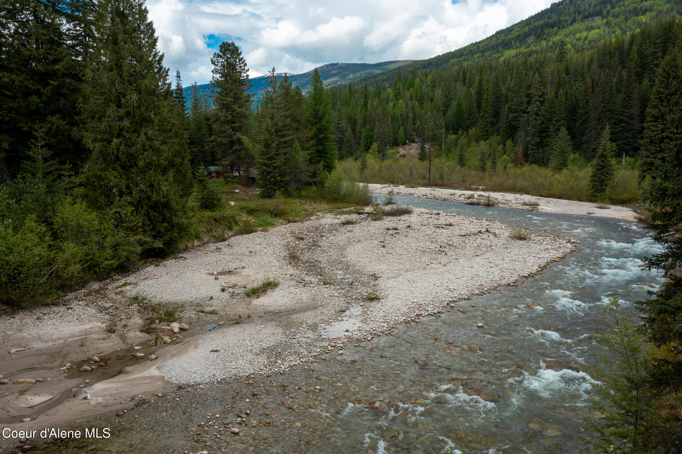 10267 Upper Pack River Road Sandpoint, ID 83864 - Photo 13 of 24 1 2