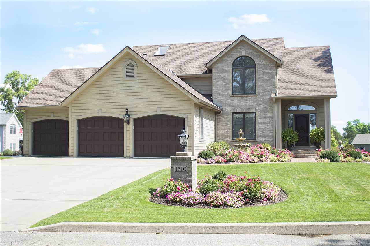 1710 Colonial Drive Rochester, IN 46975 - Photo 1 of 36