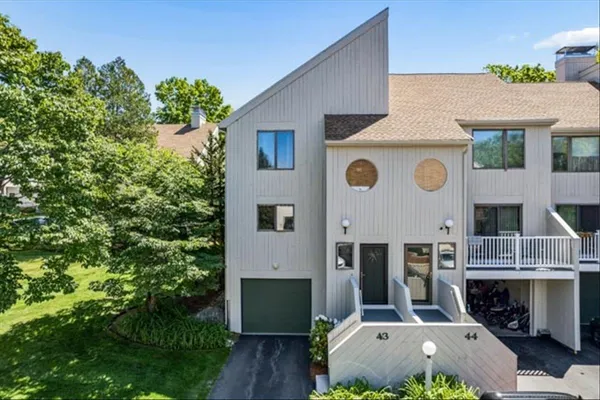 $360,000 | 65 Victoria Street, Unit 43, Manchester, NH 03104