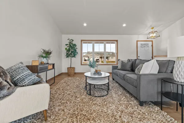 $450,000 | 2041 Bear Paw Trail, Kaukauna, WI 54130