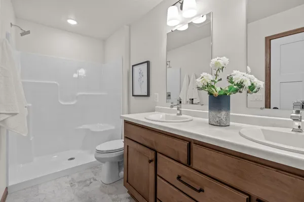 $450,000 | 2041 Bear Paw Trail, Kaukauna, WI 54130