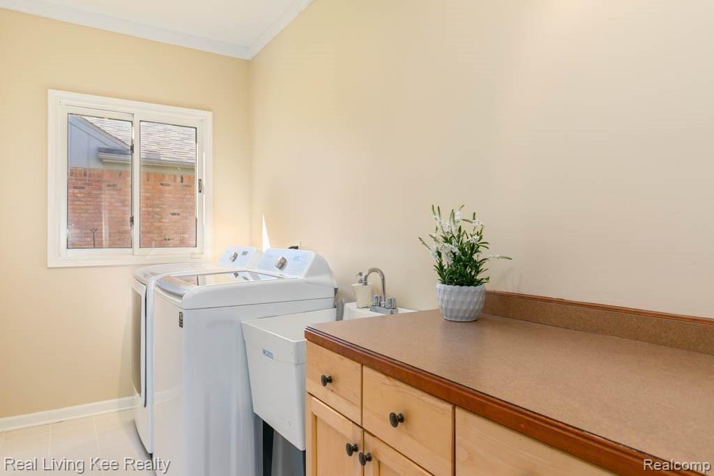 1784 Snowden Circle Rochester Hills, MI 48306 - Photo 23 of 49