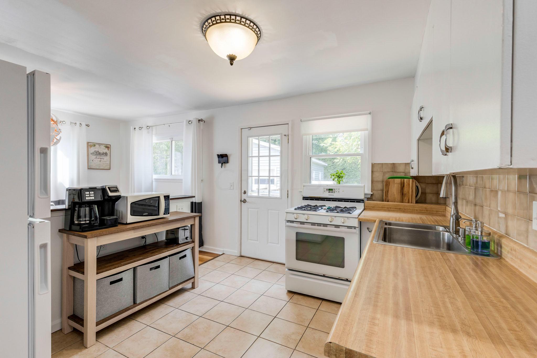 847 Enfield Road Columbus, OH 43209 - Photo 11 of 28 Gallery Image 11