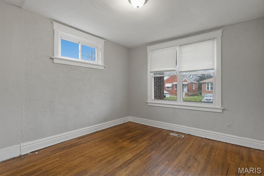 3322 North Hanley Road St. Louis, MO 63121 - Photo 20 of 36