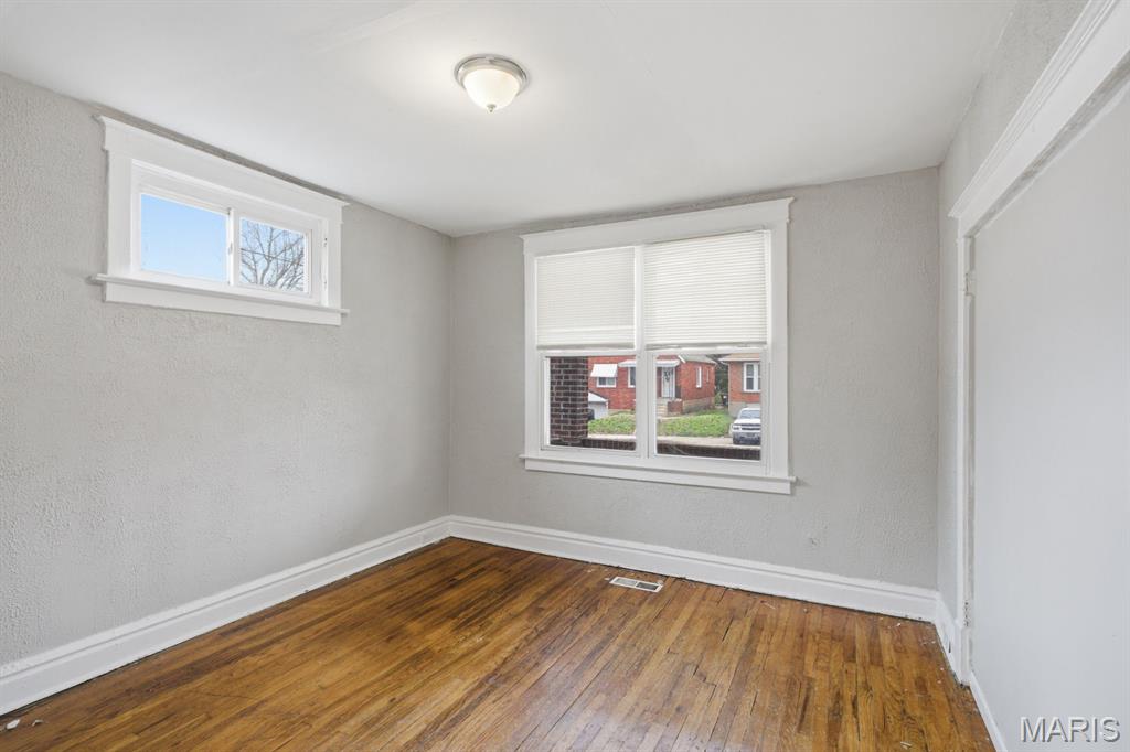 3322 North Hanley Road St. Louis, MO 63121 - Photo 23 of 36