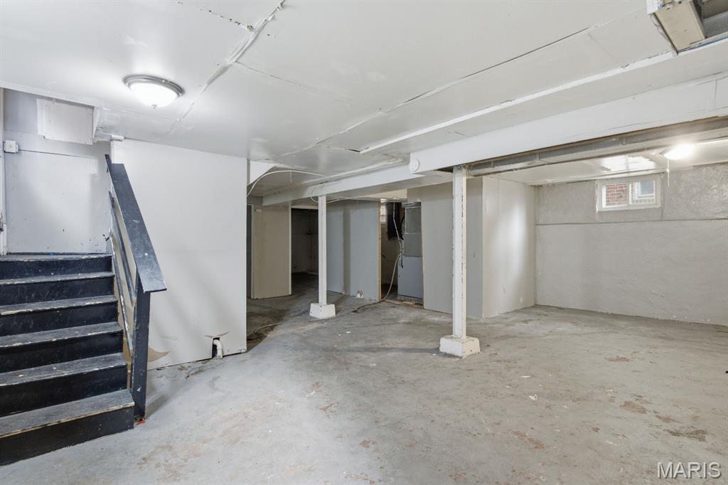 3322 North Hanley Road St. Louis, MO 63121 - Photo 30 of 36