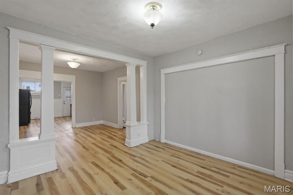 3322 North Hanley Road St. Louis, MO 63121 - Photo 5 of 36