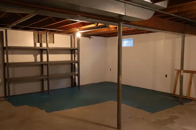 $360,000 | 10520 Cemetery Road, Pecatonica, IL 61063