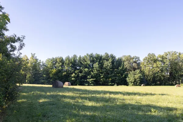 $340,000 | 10520 Cemetery Road, Pecatonica, IL 61063
