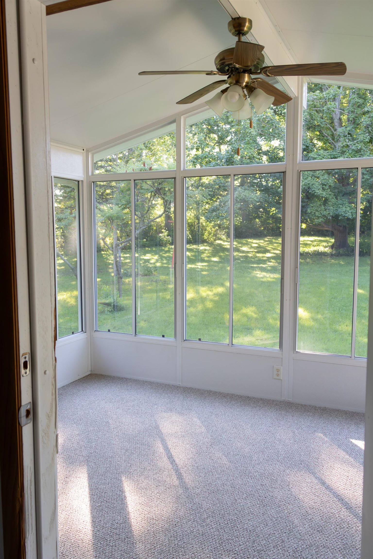 10520 Cemetery Road Pecatonica, IL 61063 - Photo 10 of 23 a view of room with window and floor to ceiling window