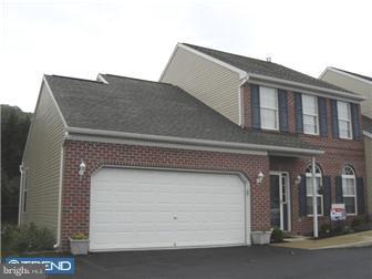 14 Fallowfield Circle Reading, PA 19607 - Photo 1 of 12 Exterior Front