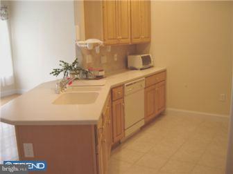 14 Fallowfield Circle Reading, PA 19607 - Photo 5 of 12 Kitchen