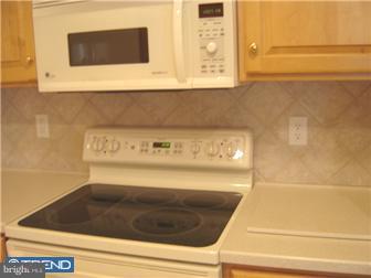 14 Fallowfield Circle Reading, PA 19607 - Photo 6 of 12 Kitchen