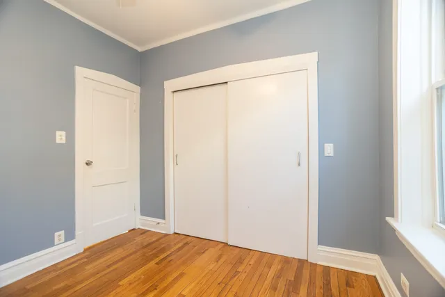 $1,900 | 3033 West Gunnison Street, Unit 1, Chicago, IL 60625