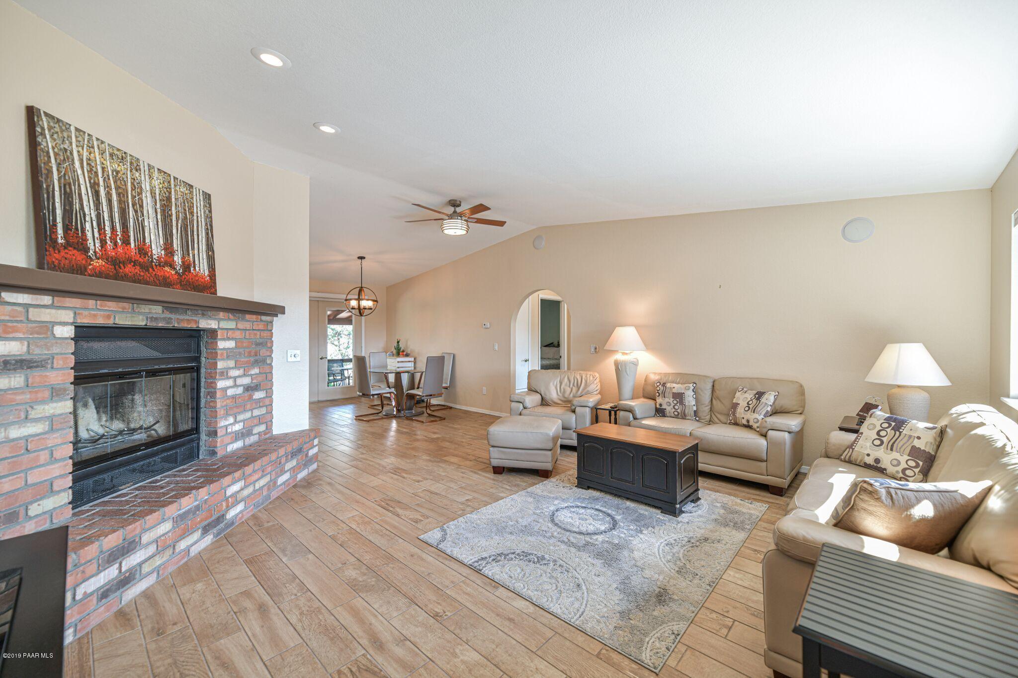 1500 Copper Basin Road Prescott, AZ 86303 - Photo 3 of 42 Great room