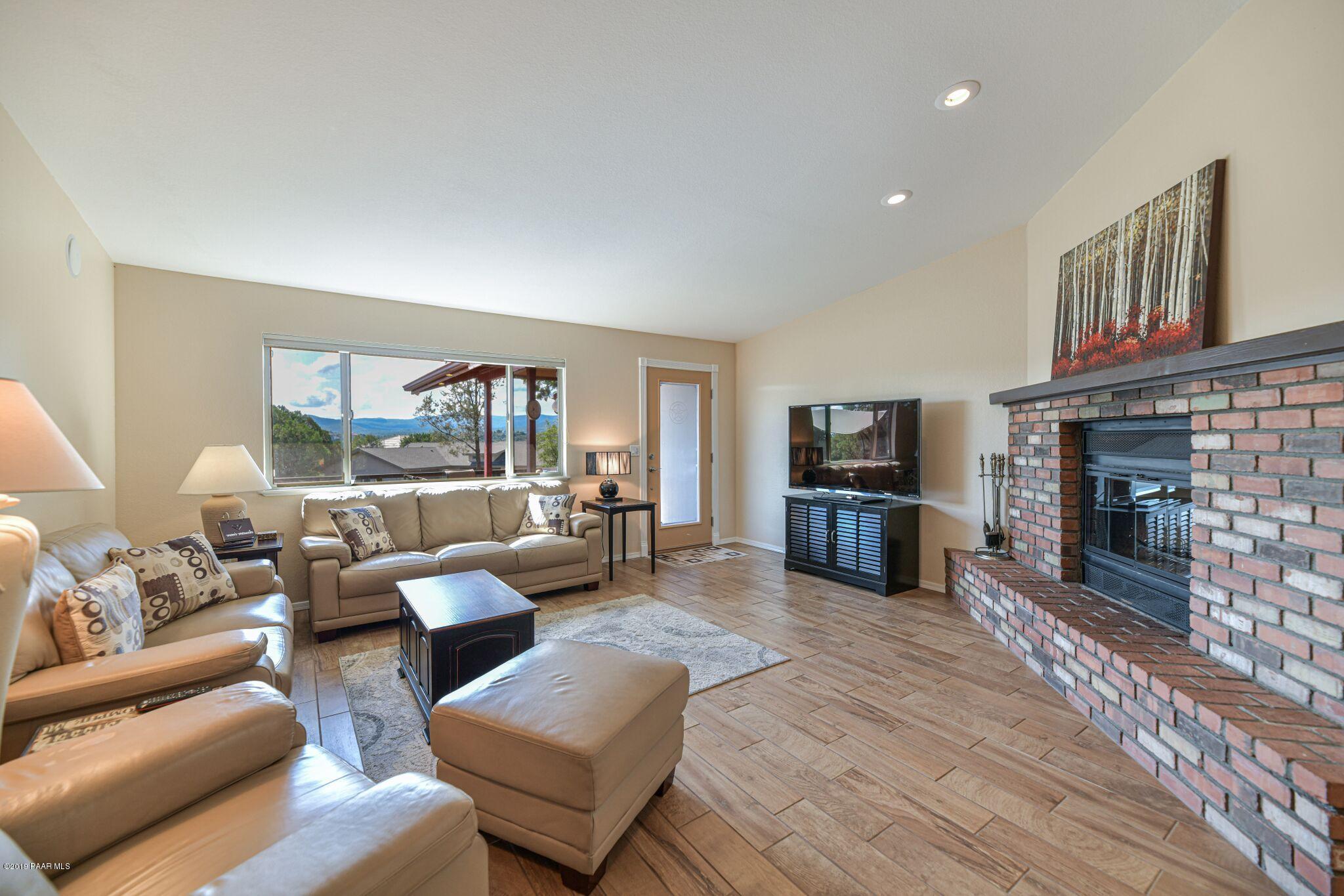 1500 Copper Basin Road Prescott, AZ 86303 - Photo 4 of 42 Great room from dining room