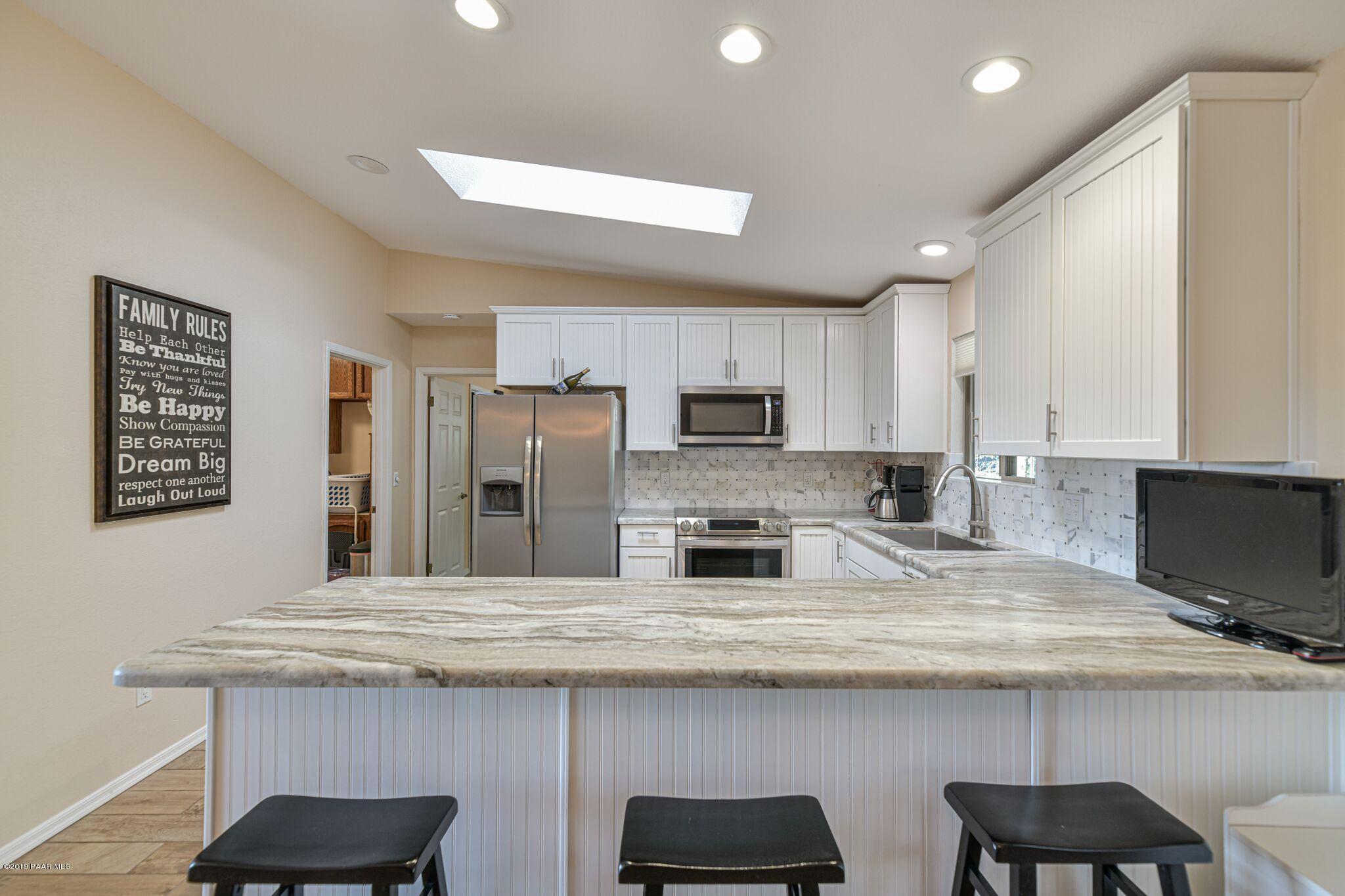 1500 Copper Basin Road Prescott, AZ 86303 - Photo 8 of 42 Kitchen