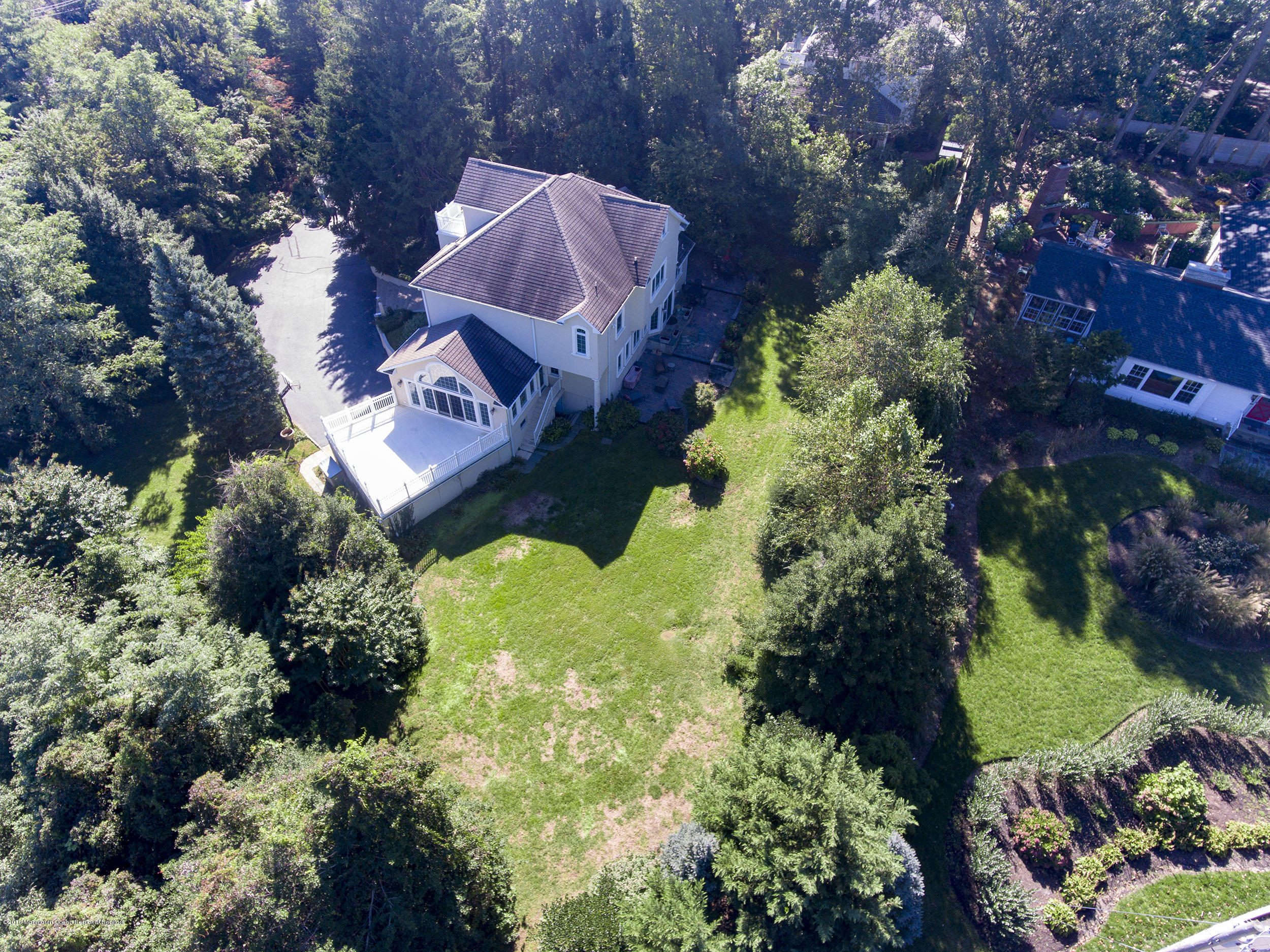 608 Oakcrest Road Brielle, NJ 08730 - Photo 43 of 52 Back 1