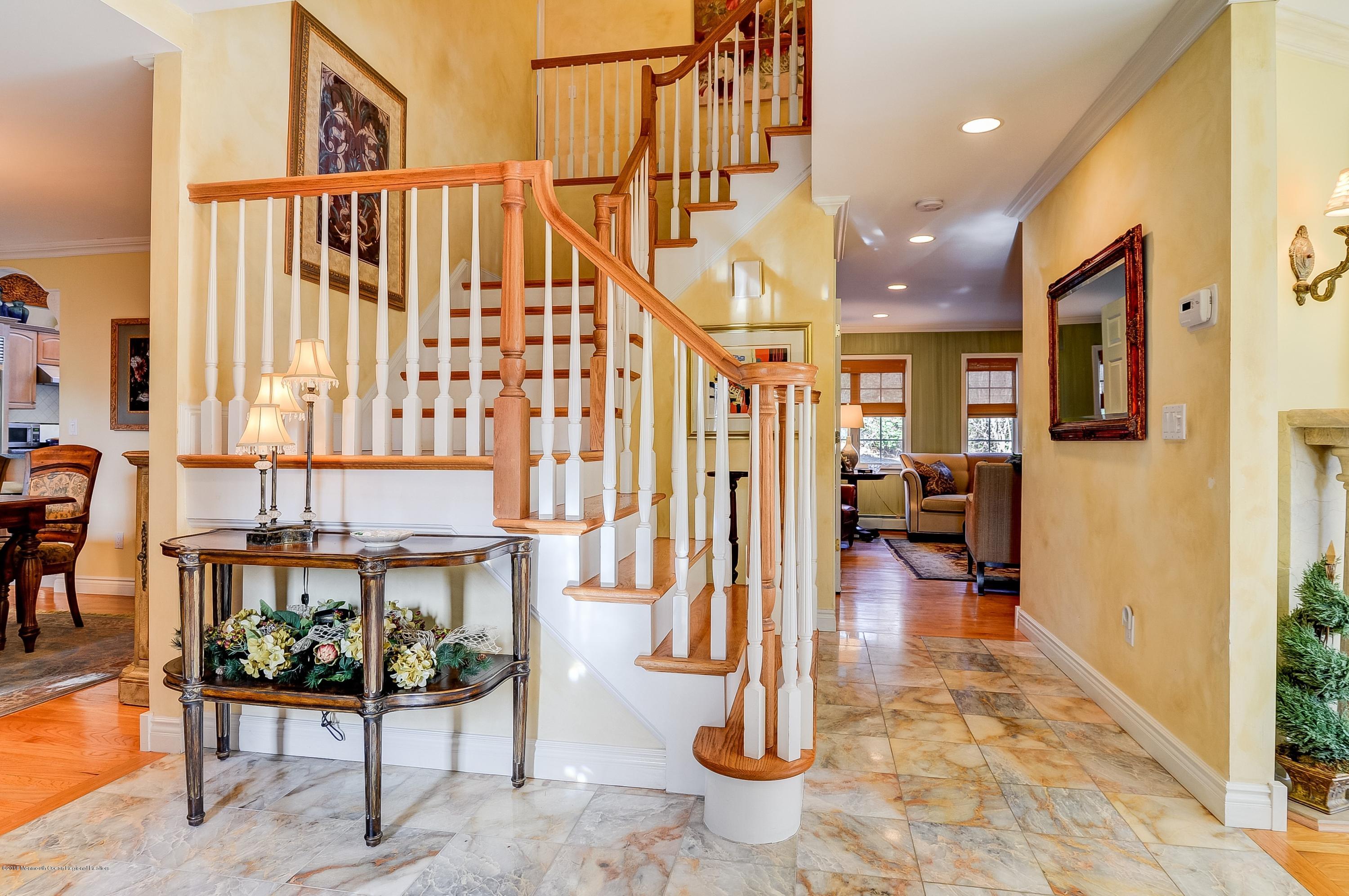 003_Foyer