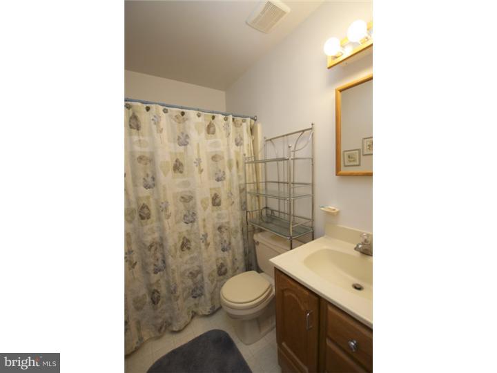 154 Forge Road Glen Mills, PA 19342 - Photo 17 of 24 Bathroom