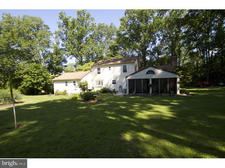 154 Forge Road Glen Mills, PA 19342 - Photo 23 of 24 Exterior Back