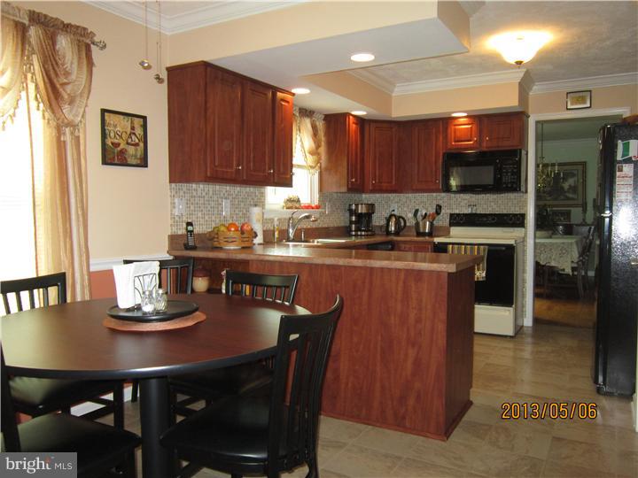 154 Forge Road Glen Mills, PA 19342 - Photo 7 of 24 Kitchen
