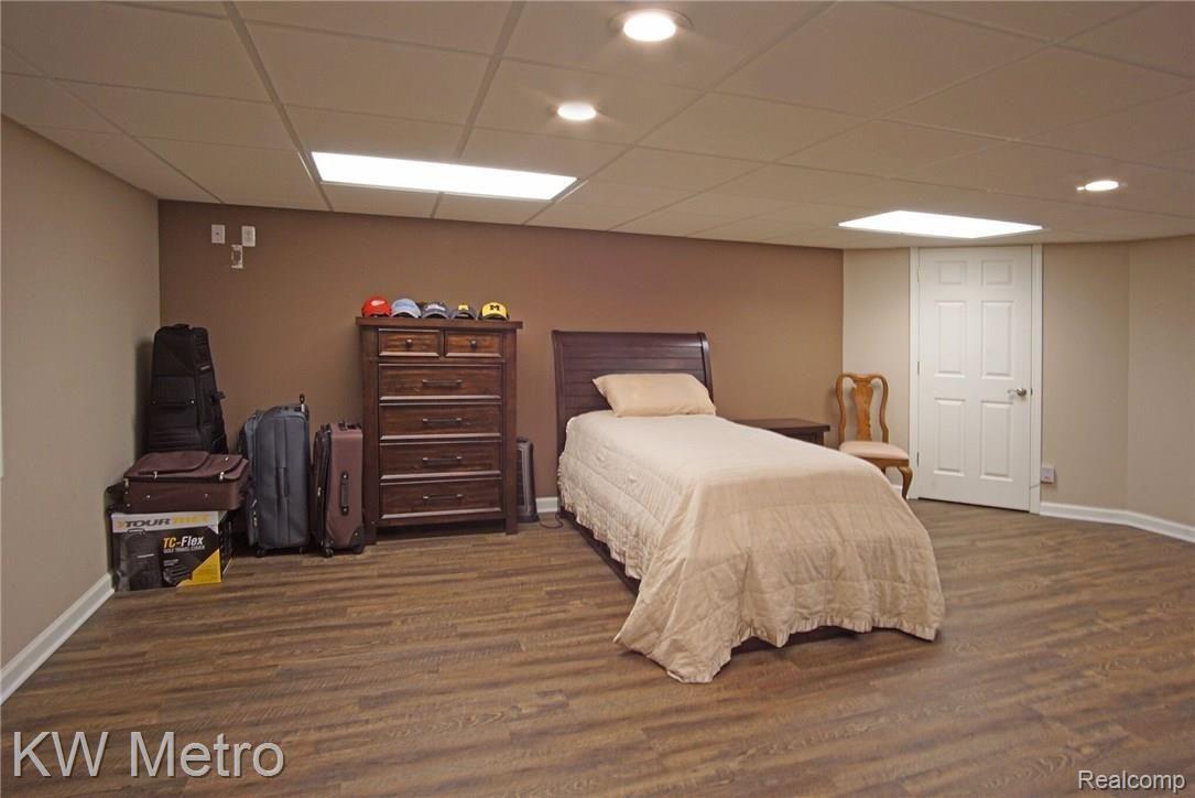 55346 Raspberry Drive Macomb, MI 48042 - Photo 23 of 29 55346 Raspberry Dr - Lower Level Flex Space