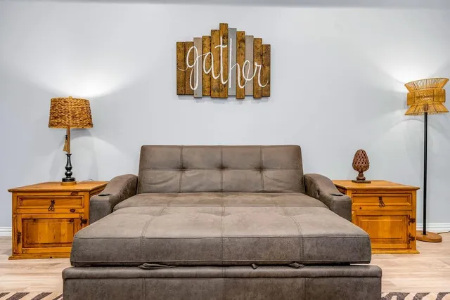 $7,500 | 3330 Timberview Road, Dallas, TX 75229