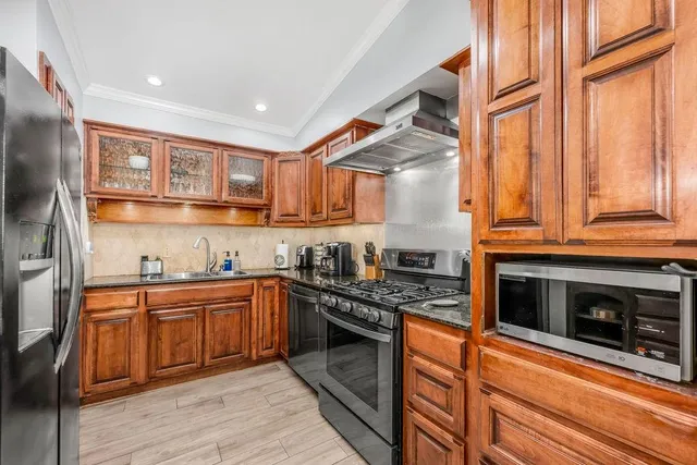 $7,500 | 3330 Timberview Road, Dallas, TX 75229