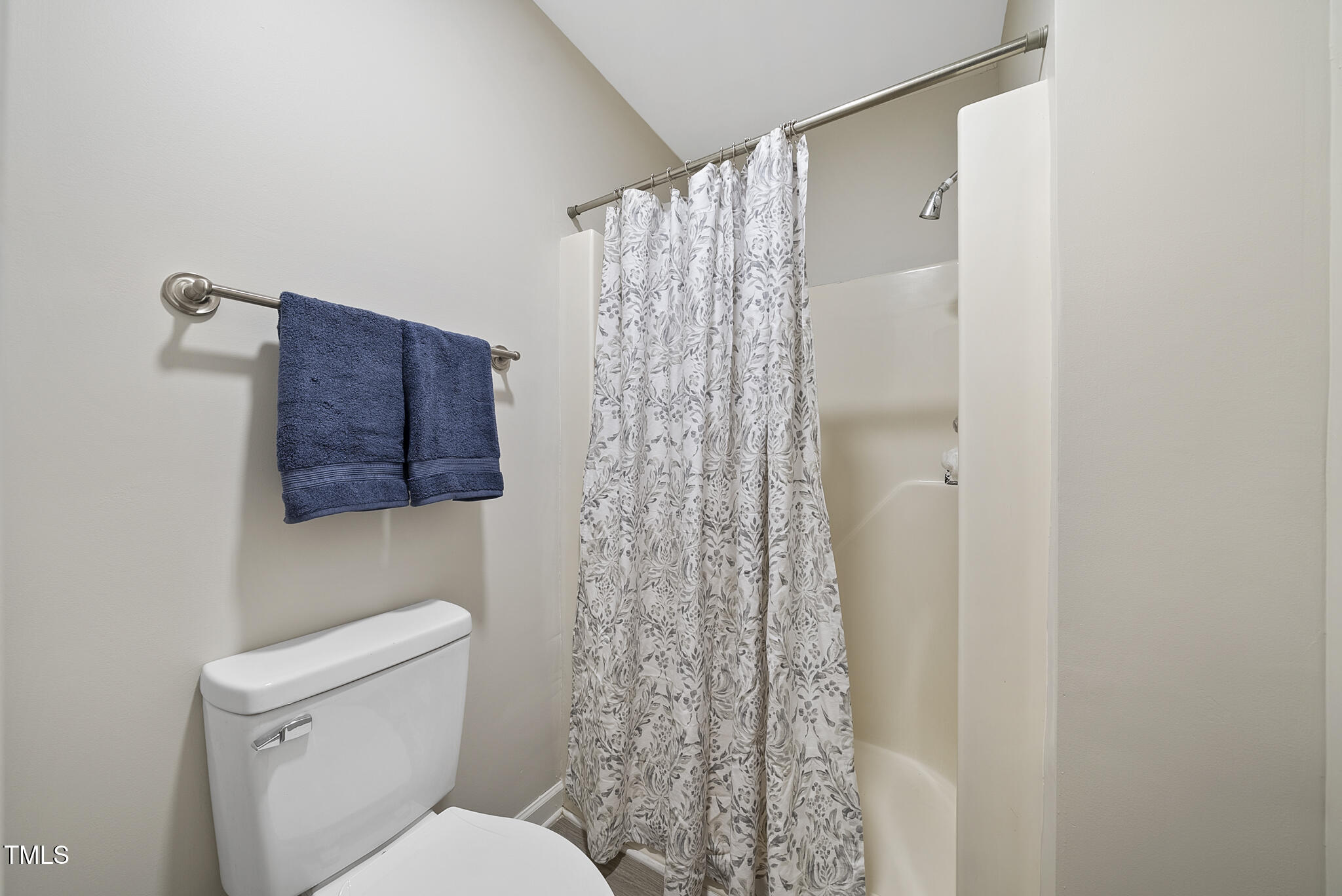 710 Powell Drive, Unit F Raleigh, NC 27606 - Photo 21 of 32 DSC02023