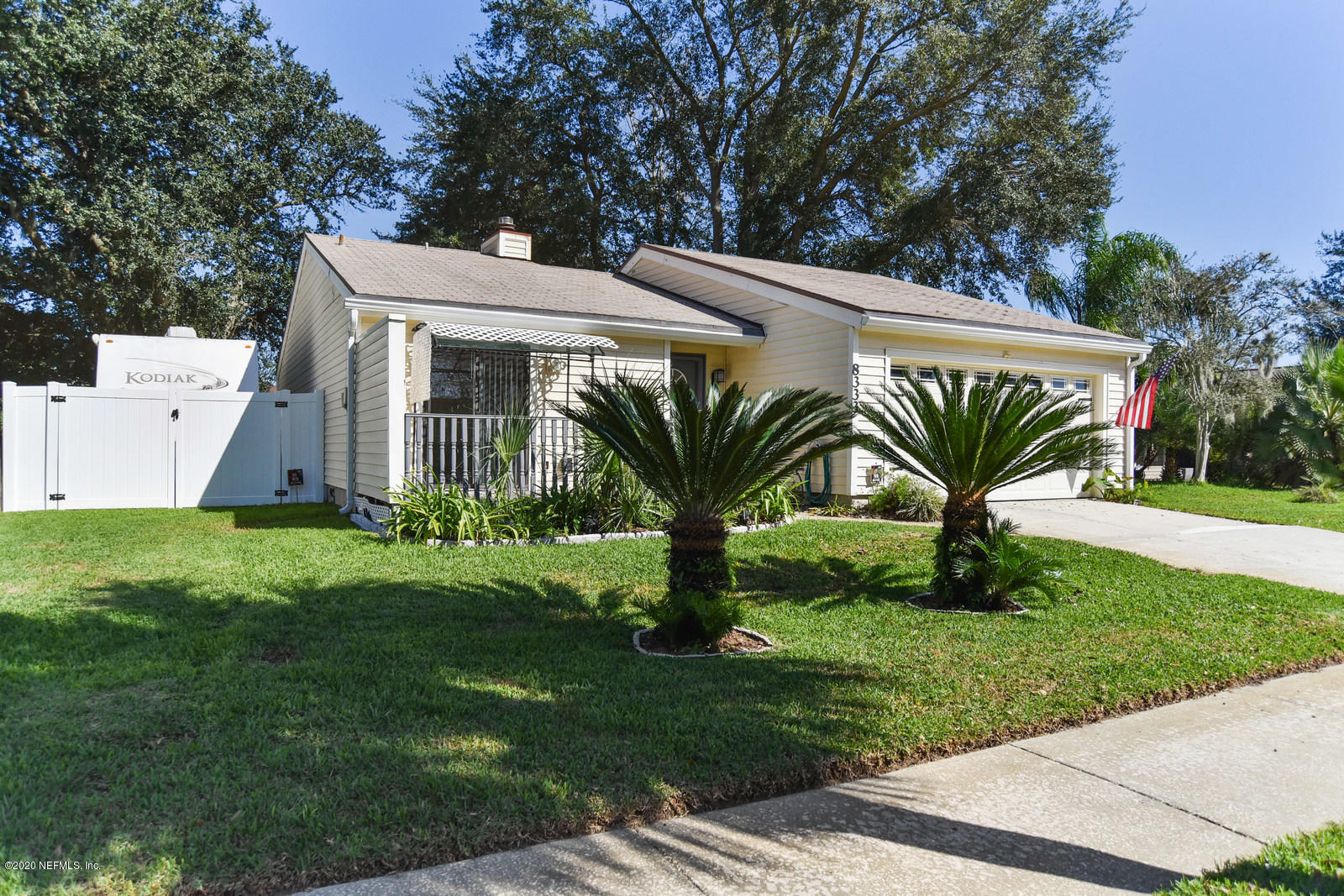 8333 Gemini Road Jacksonville, FL 32216 - Photo 2 of 25 Front 2