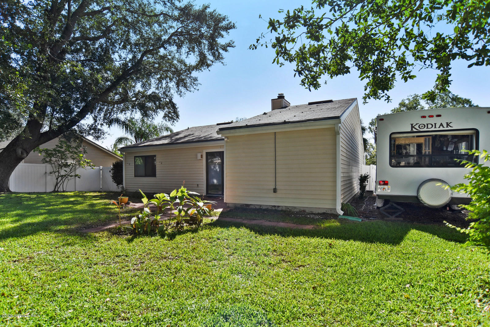 8333 Gemini Road Jacksonville, FL 32216 - Photo 21 of 25 Backyard with RV